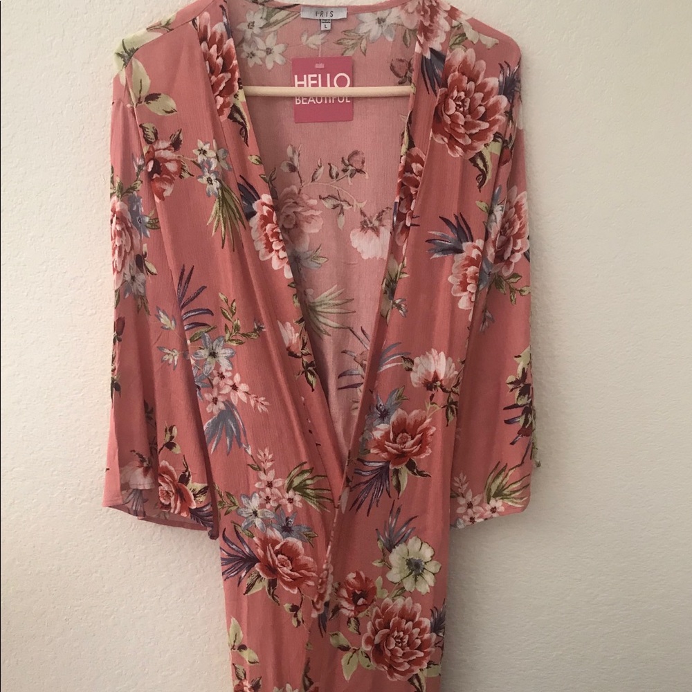 Iris kimono
